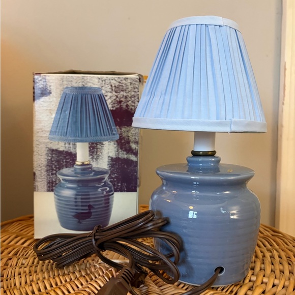 80s Vintage Hand-Painted Blue Ceramic Mini Lamp with Pleated Shade - Picture 2 of 7